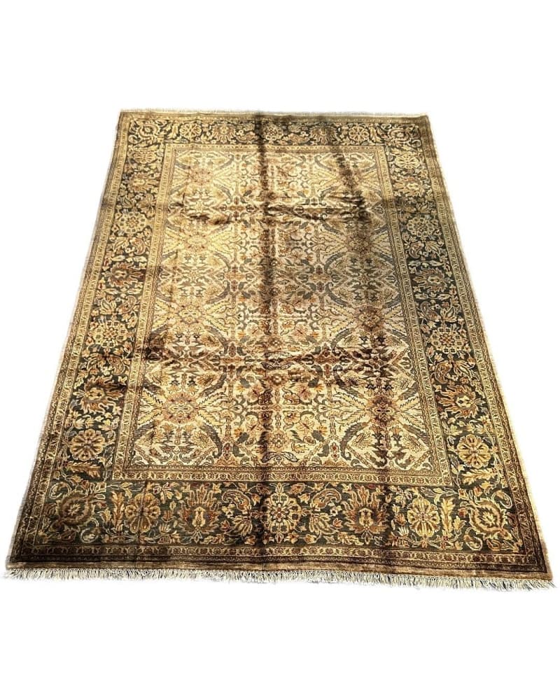 Khorasan Wool view 2