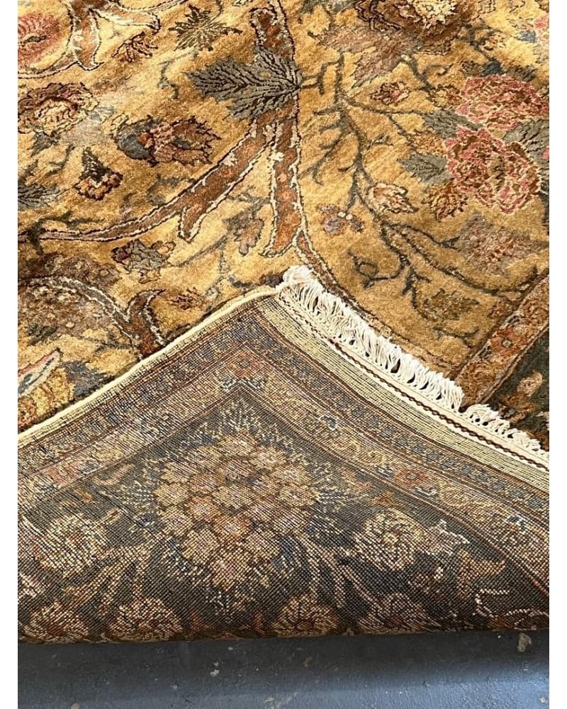 Khorasan Wool view 4