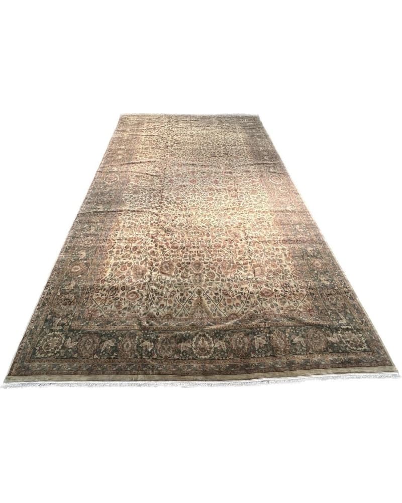 Khorasan Wool view 2