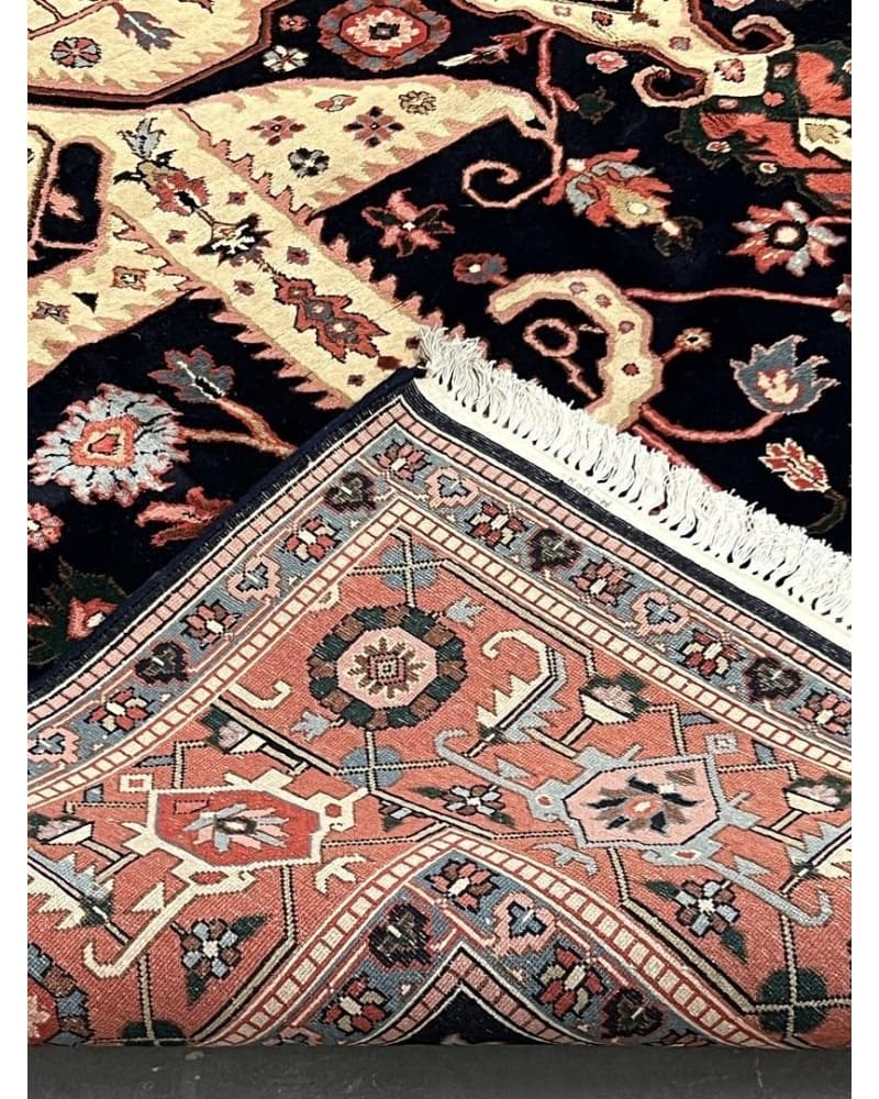 Persian Wool view 4