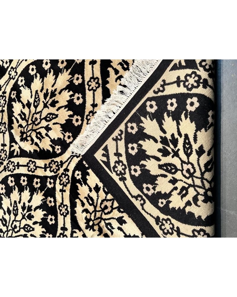 Tibetian Wool view 4