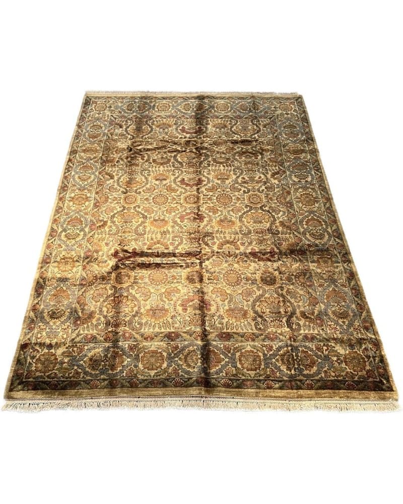 Khorasan Wool view 2