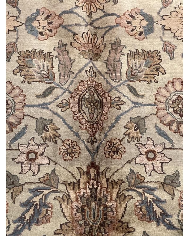 Khorasan Wool view 3