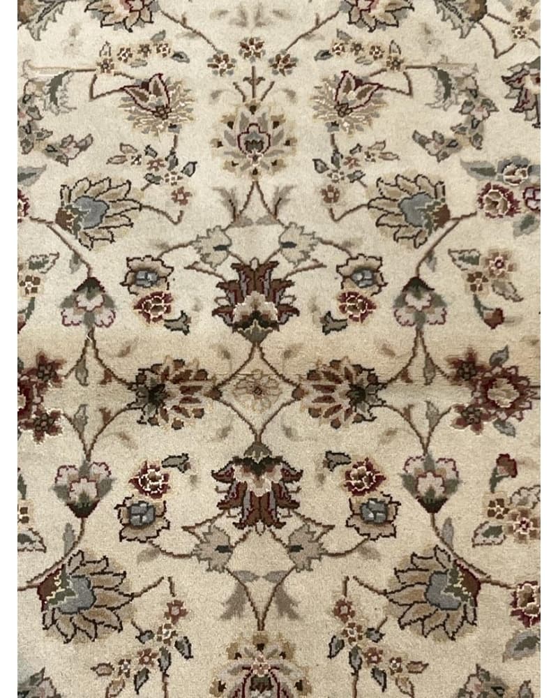 Tabriz Design Wool & Silk view 3