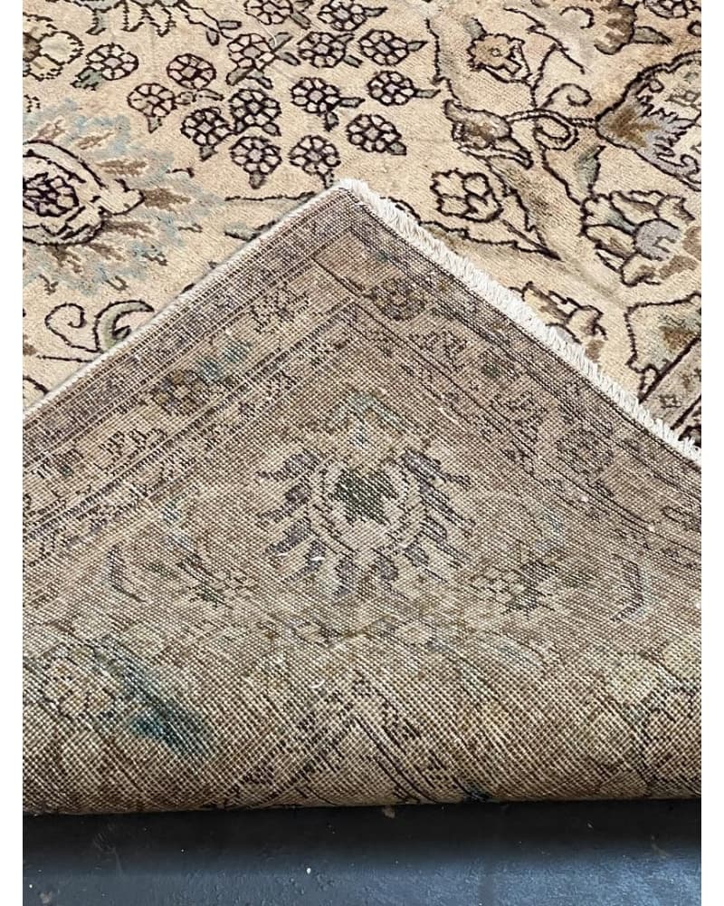 Tabriz Wool view 4