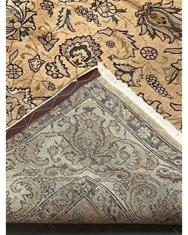 Tabriz Wool view 4