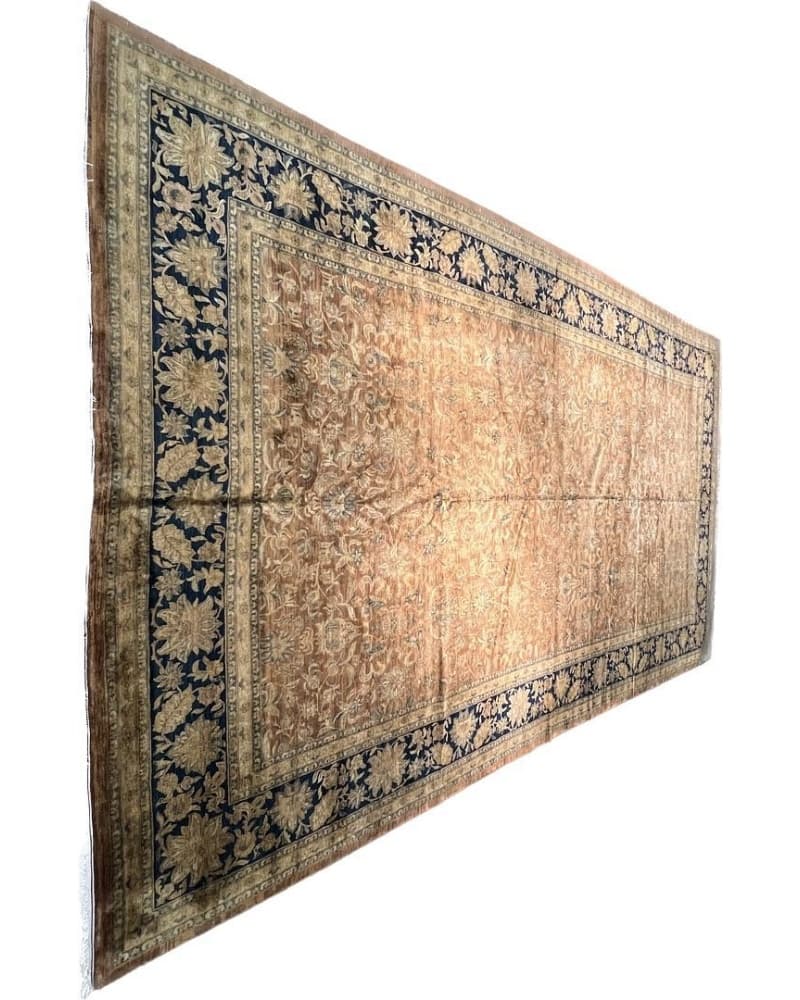 Khorasan Wool view 2