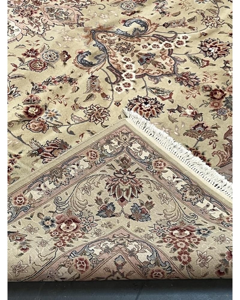 Tabriz Design Wool & Silk view 4