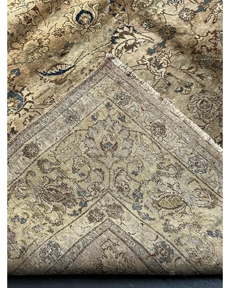 Tabriz Wool view 4