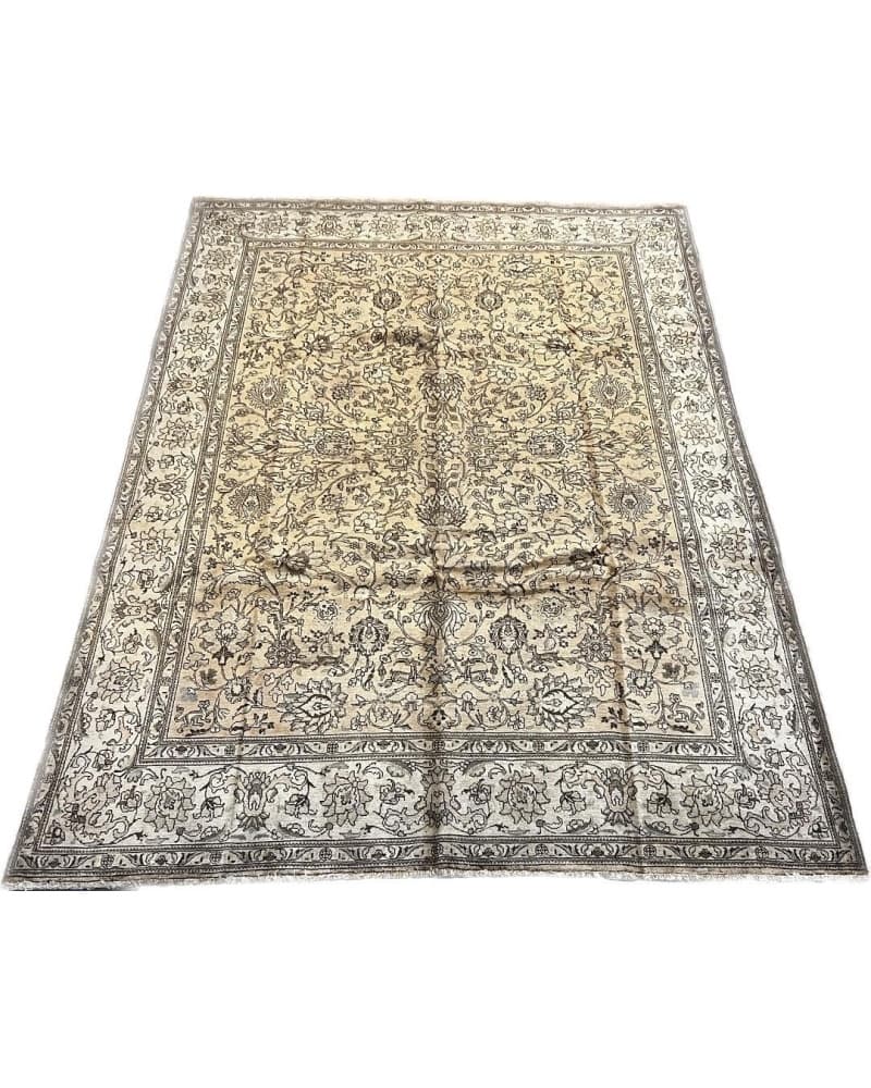 Old Tabriz Wool view 2