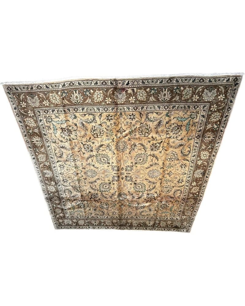 Old Tabriz Wool view 2