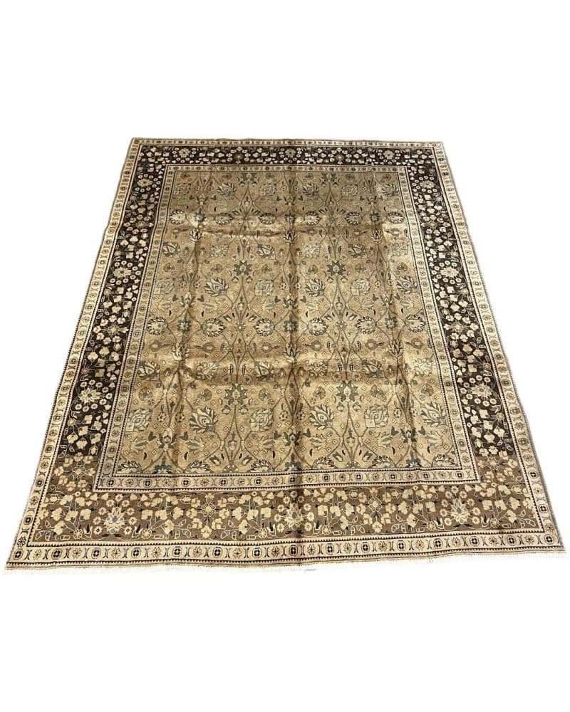 Old Tabriz Wool view 2