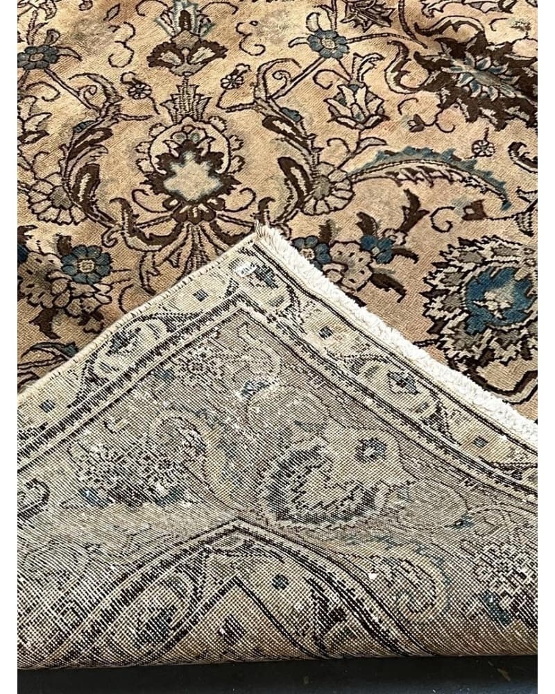 Old Tabriz Wool view 4