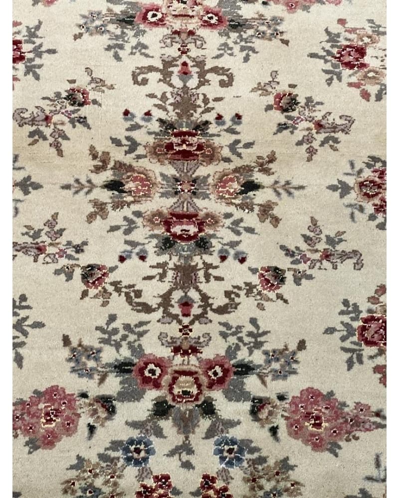 Tabriz Design Wool & Silk view 3