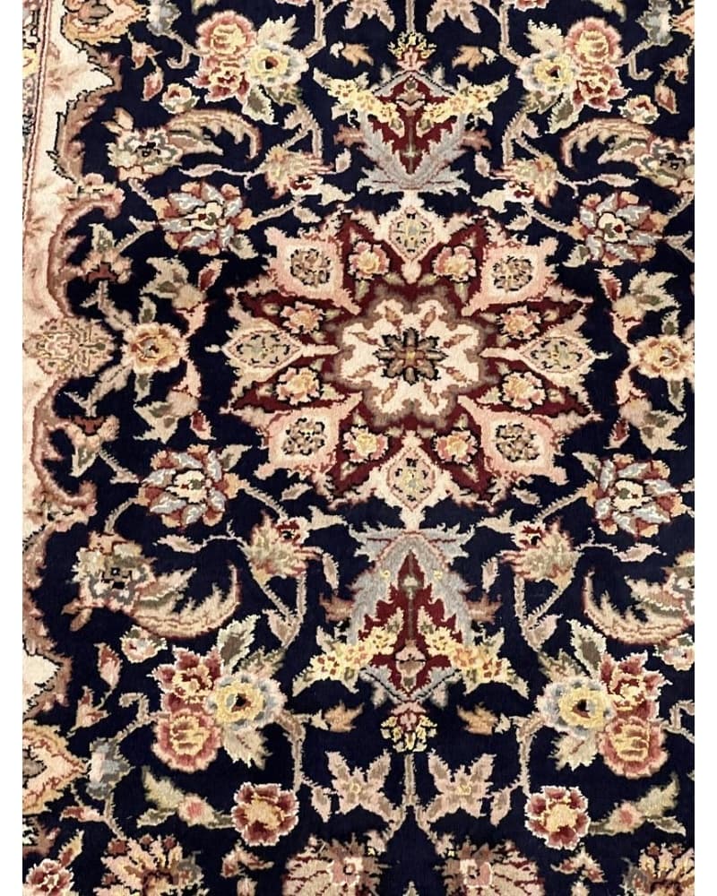 Kashan Design Wool & Silk view 3