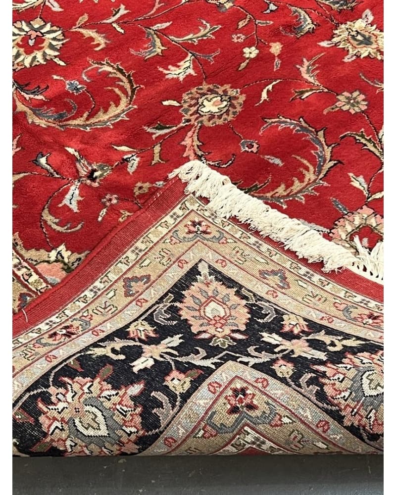 Kashan Wool view 4