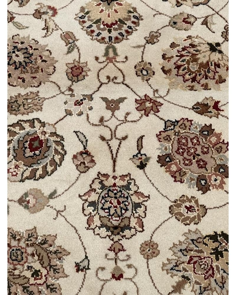 Tabriz Design Wool & Silk view 3