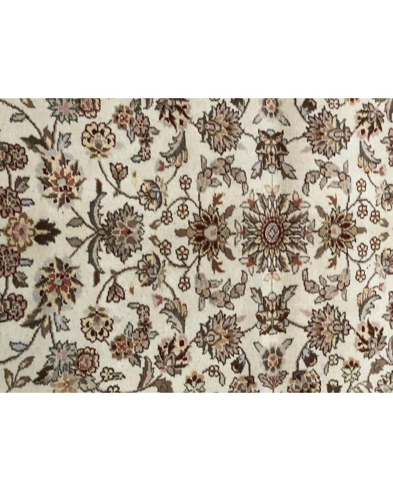 Tabriz Design Wool & Silk view 3