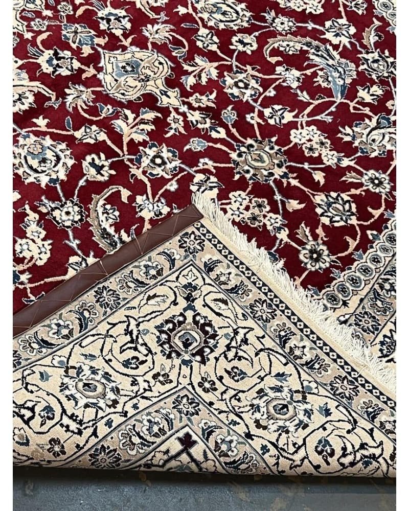 Nain Wool & Silk view 4