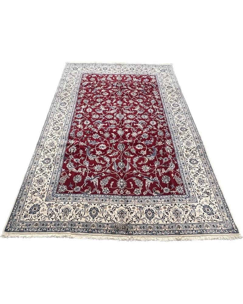 Nain Wool & Silk view 2