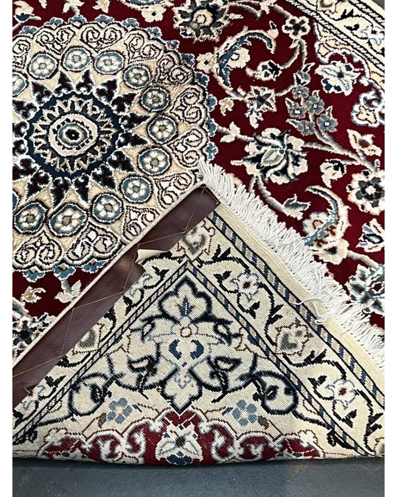 Nain Wool & Silk view 4