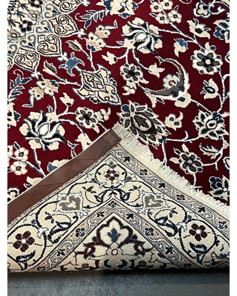 Nain Wool & Silk view 4