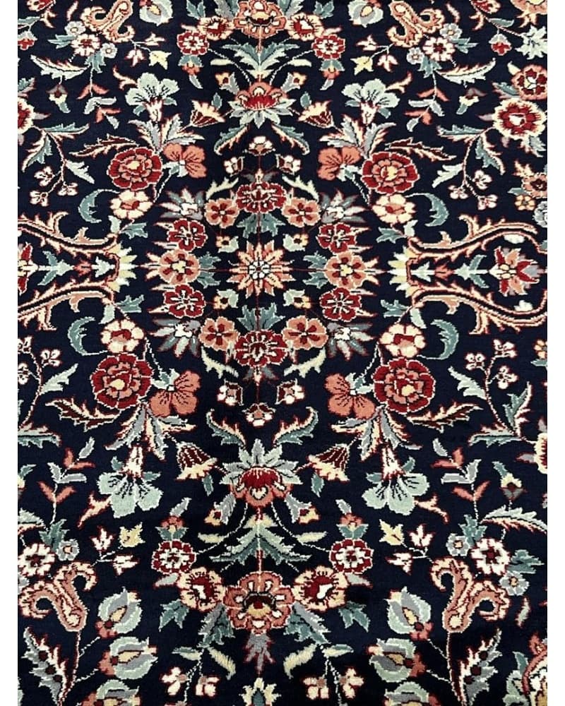 Tabriz Wool view 3