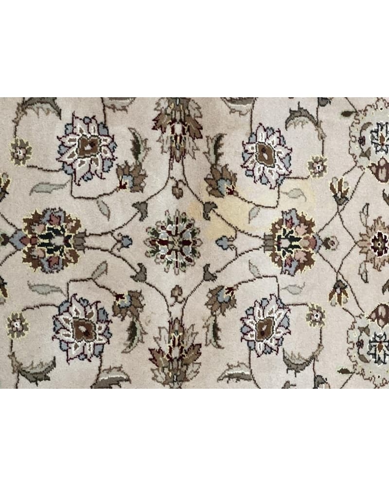 Tabriz Design Wool & Silk view 3