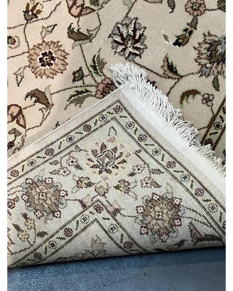 Tabriz Design Wool & Silk view 4