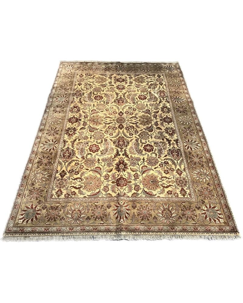 Khorasan Wool view 2