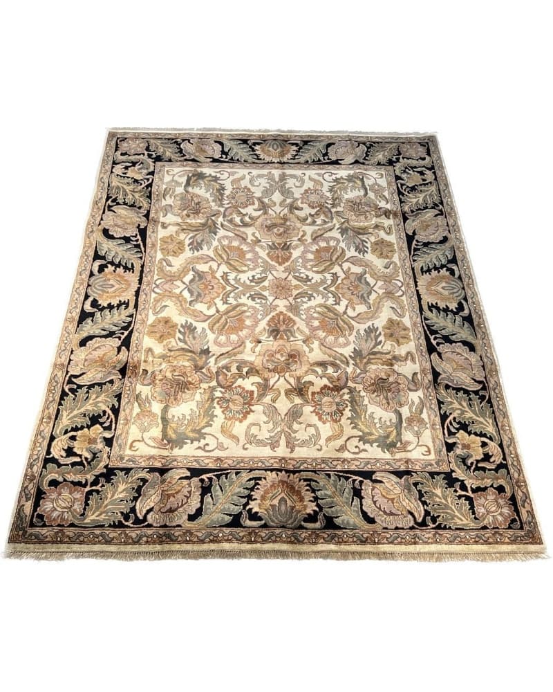 Khorasan Wool view 2