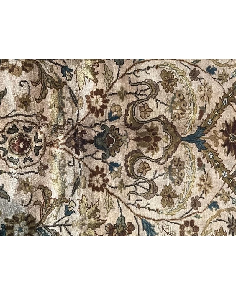 Khorasan Wool view 3