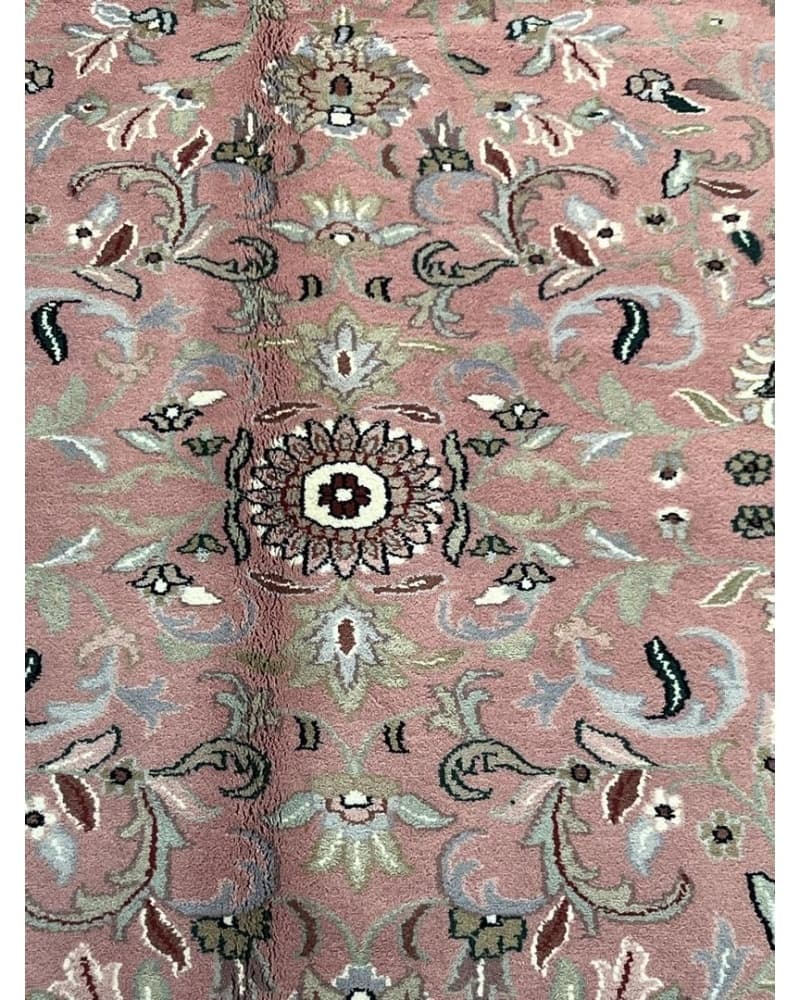 Kashan Wool view 3
