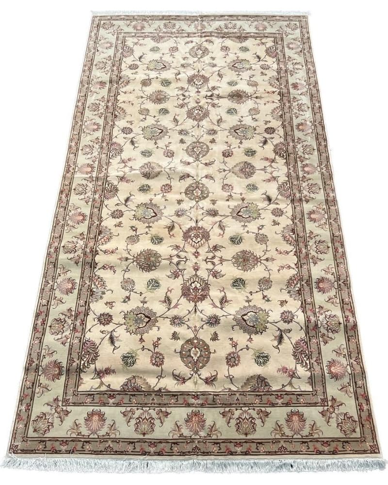 Tabriz Wool & Silk view 2