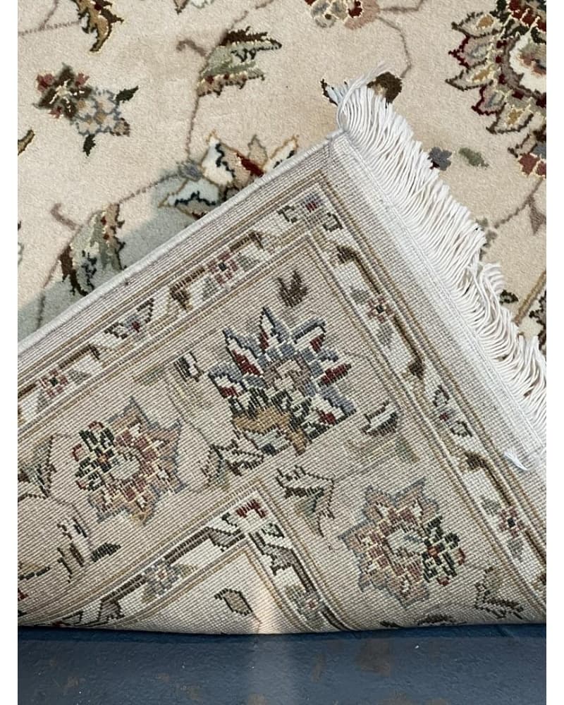 Tabriz Design Wool & Silk view 4