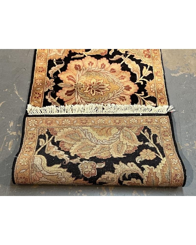 Khorasan Wool view 4