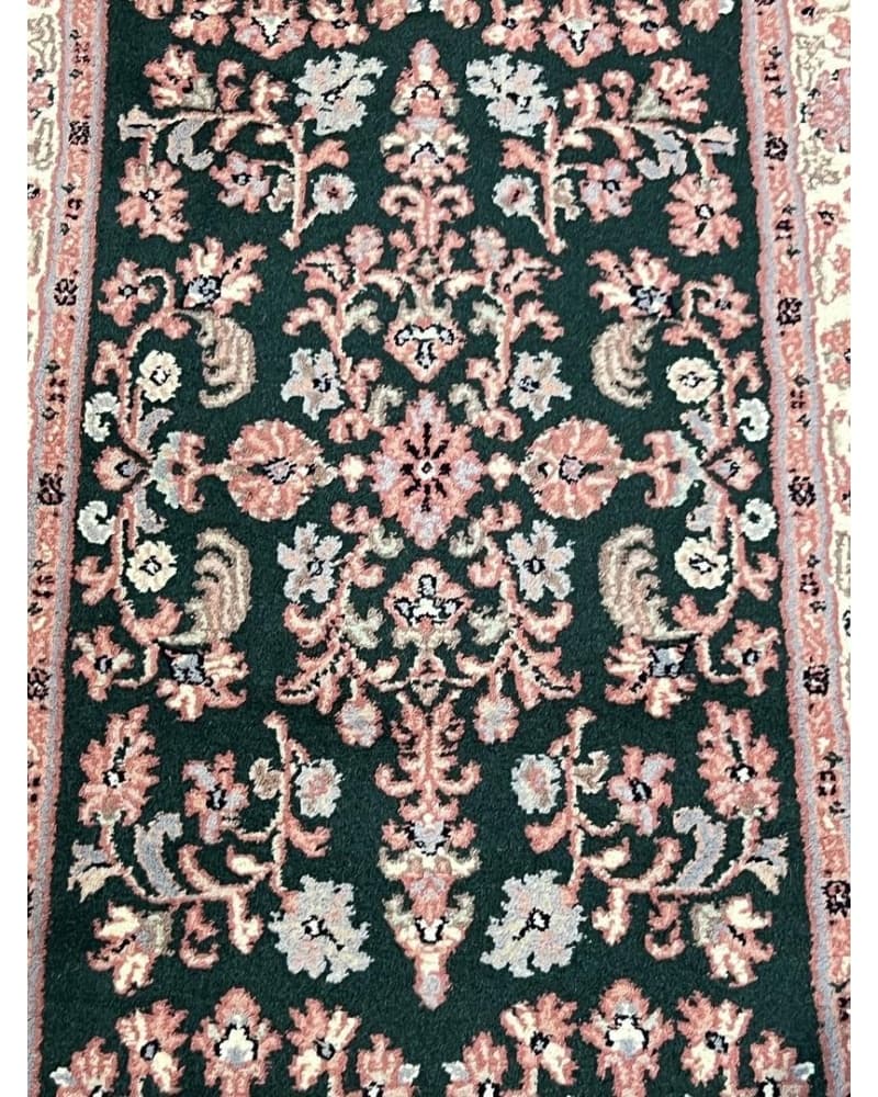 Kashan Wool view 3