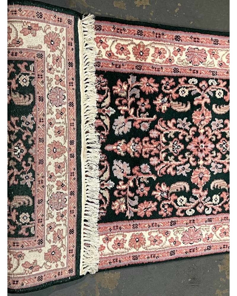 Kashan Wool view 4