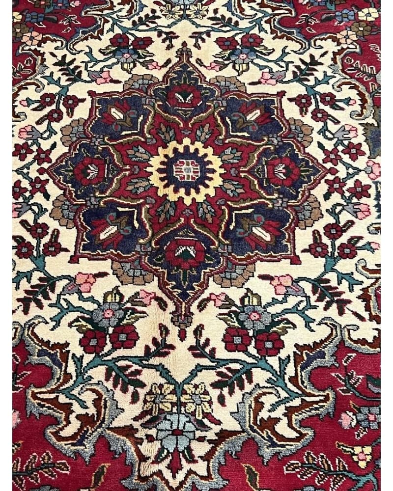 Tabriz Wool view 3