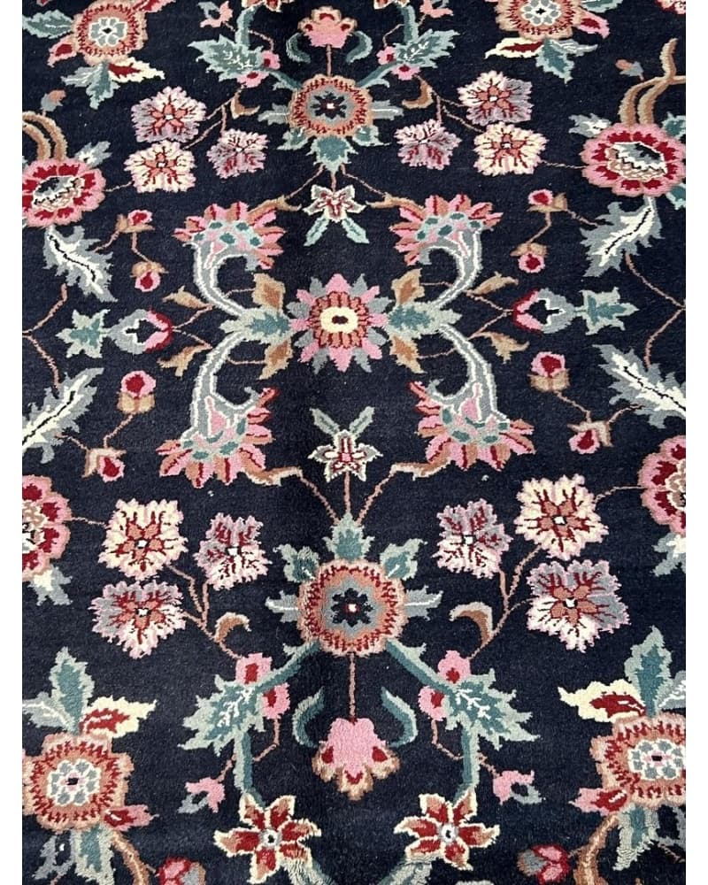 Kashan Wool view 4