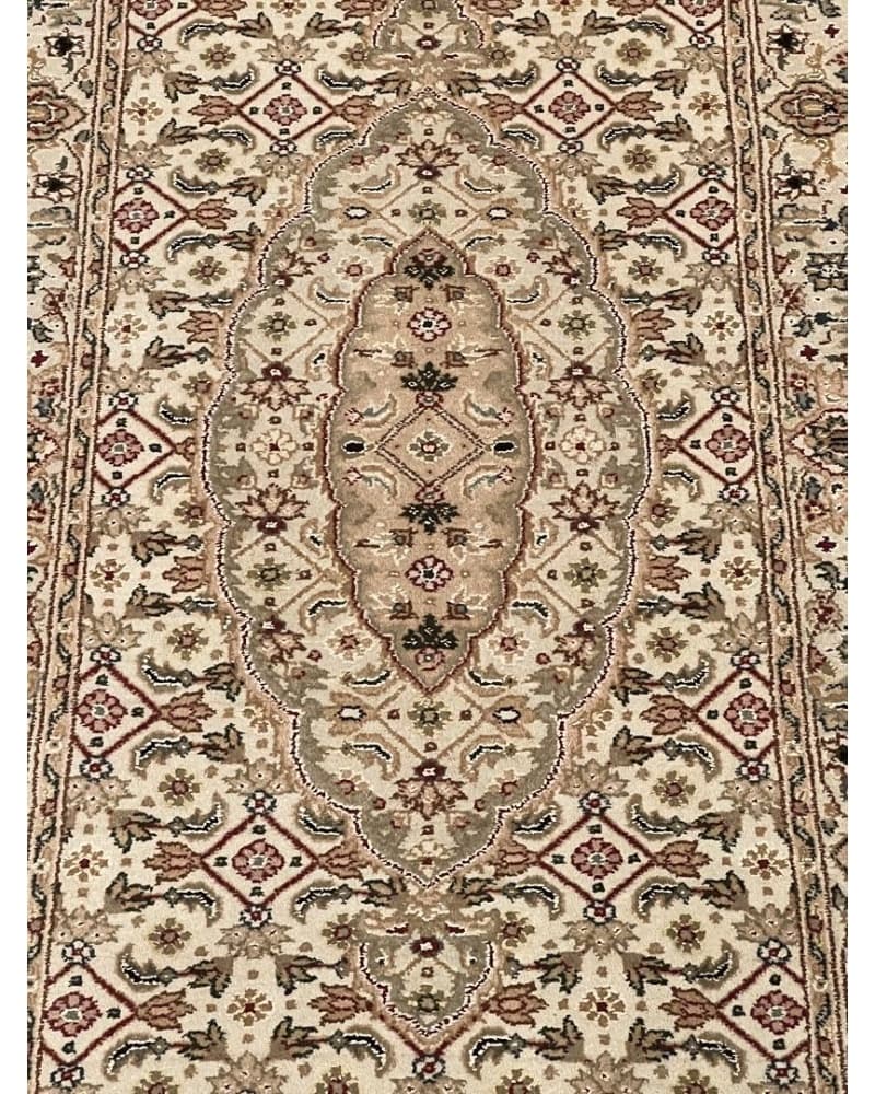 Mahi Wool & Silk view 3