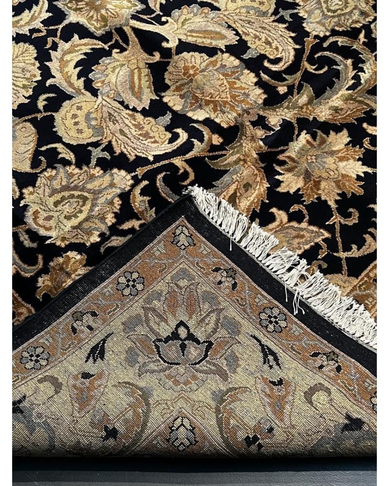 Khorasan Wool view 4
