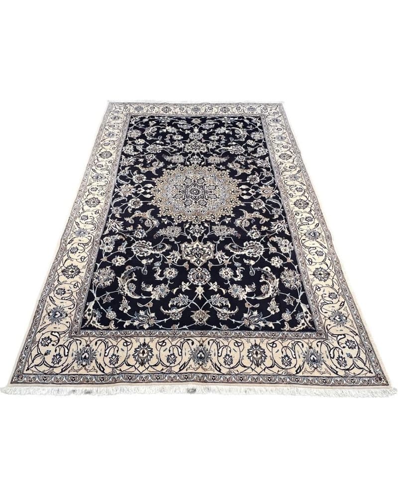 Nain Wool & Silk view 2