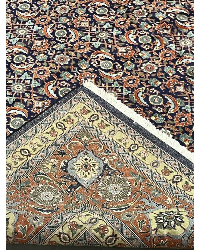 Tabriz Wool view 4