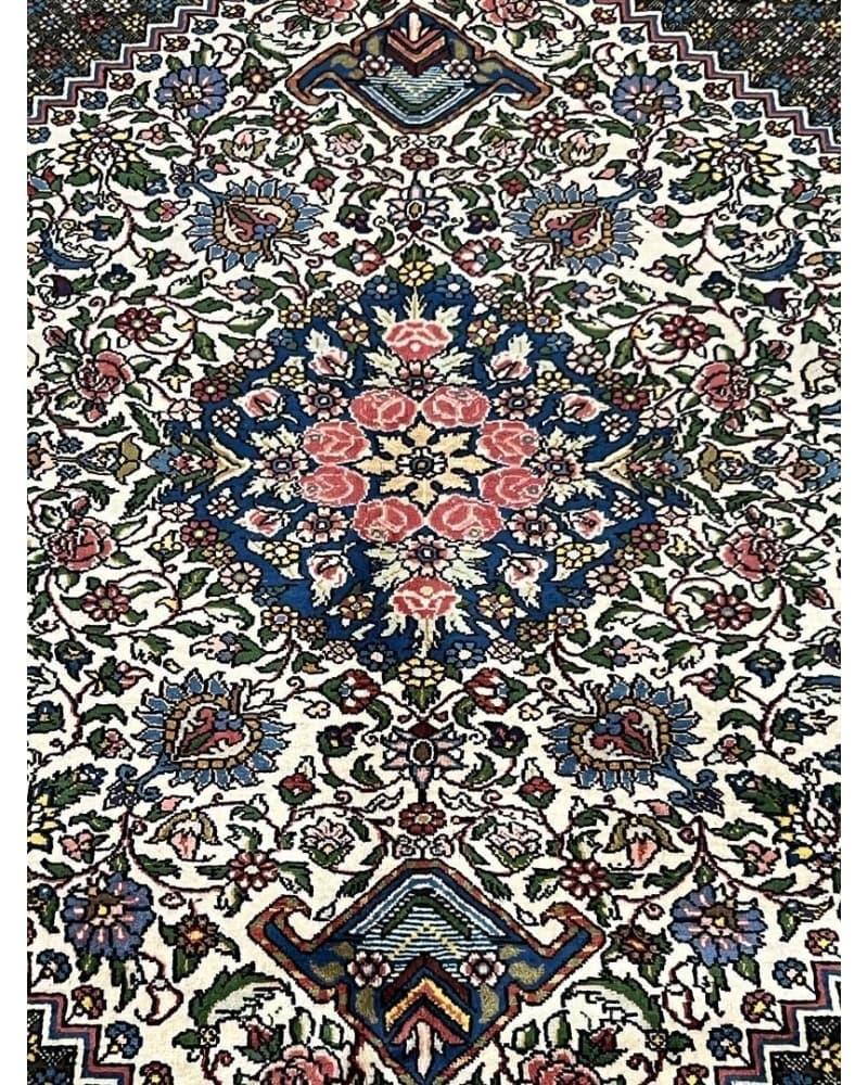 Bakhtiari Wool view 3