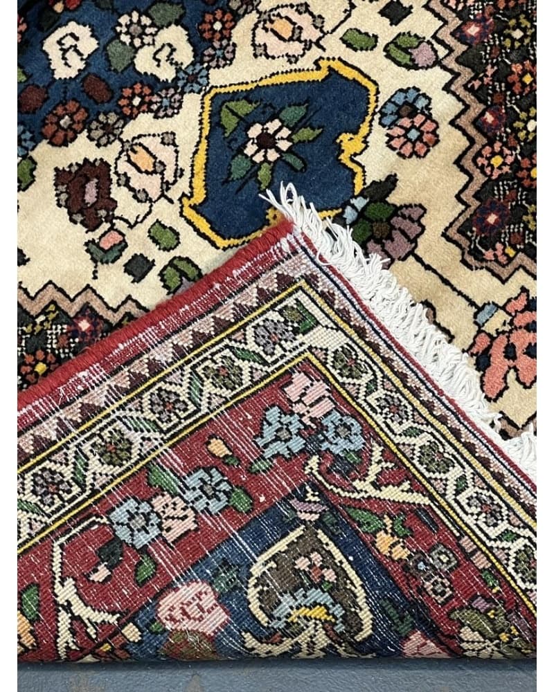 Bakhtiari Wool view 4