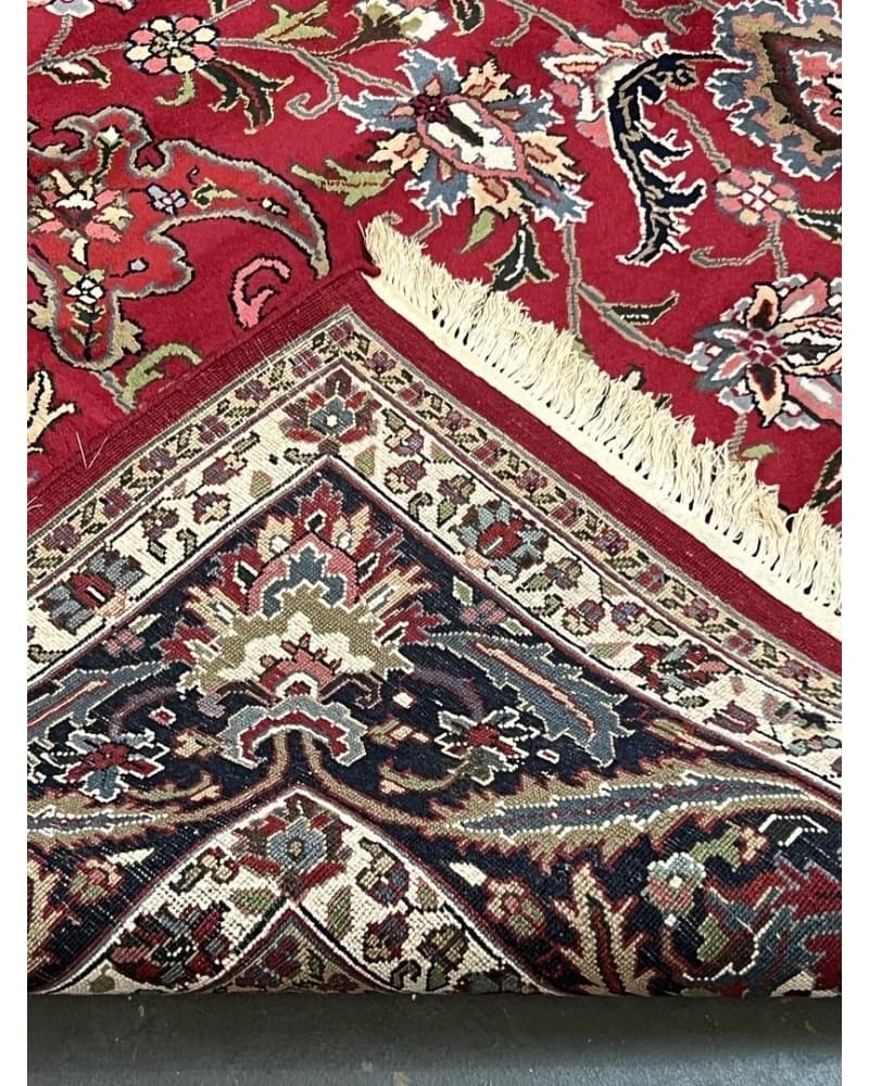 Kashan Wool view 4